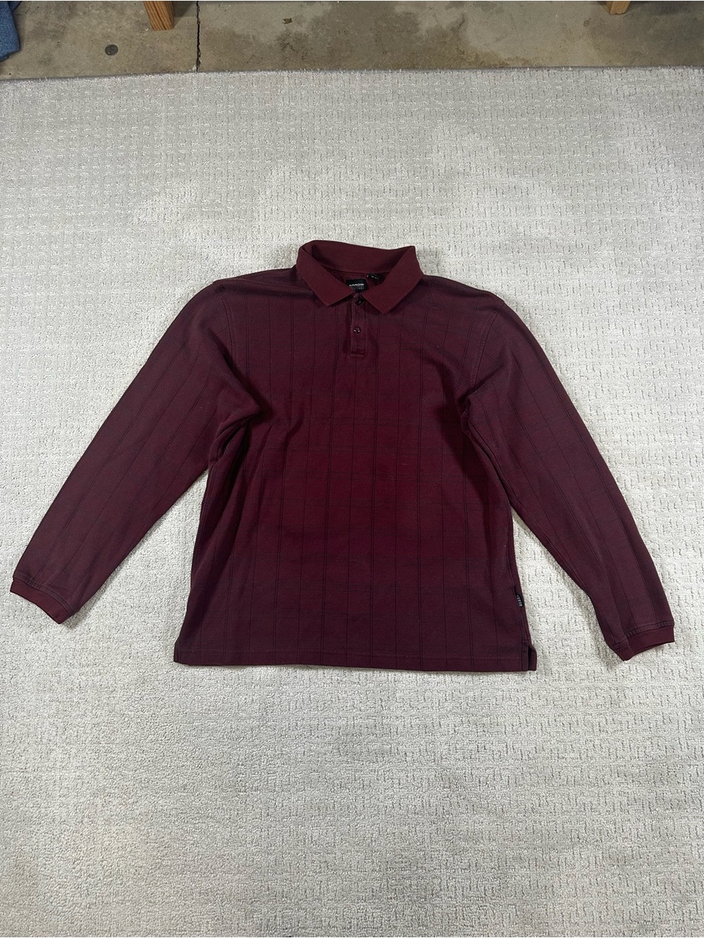 Men’s Arrow Sweater Large